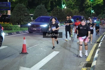 Runner Photo 4246360