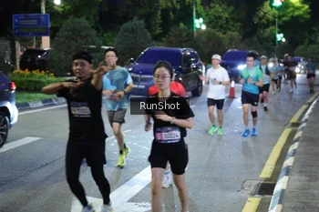 Runner Photo 4246381
