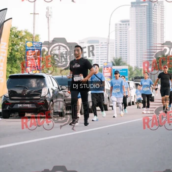 Runner Photo 424640