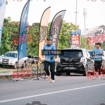 Runner Photo 424644
