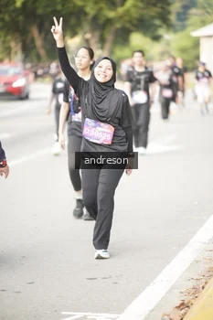Runner Photo 4246492