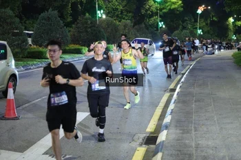Runner Photo 4246507