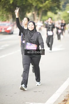 Runner Photo 4246514