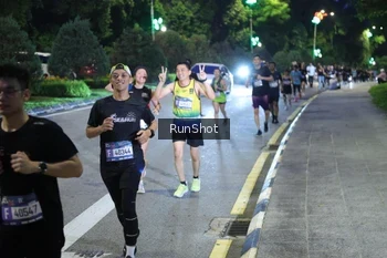 Runner Photo 4246524