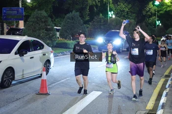Runner Photo 4246532