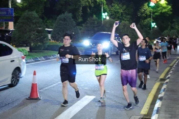 Runner Photo 4246533