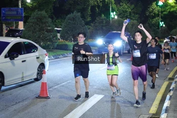 Runner Photo 4246538