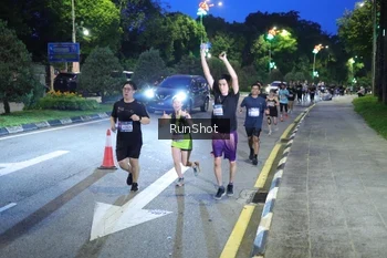 Runner Photo 4246539