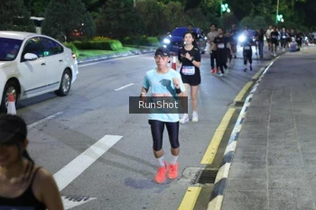 Runner Photo 4246577