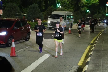Runner Photo 4246620