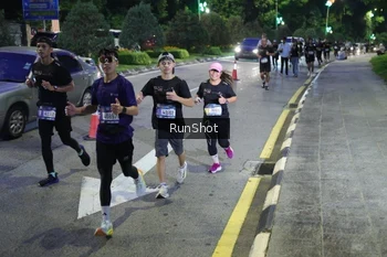 Runner Photo 4246622