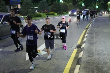 Runner Photo 4246623