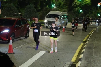 Runner Photo 4246625