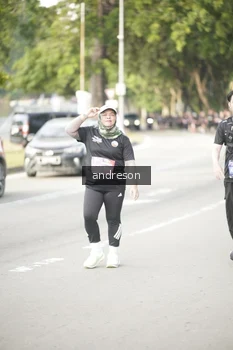 Runner Photo 4246627