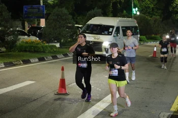Runner Photo 4246682