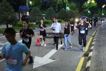 Runner Photo 4246698