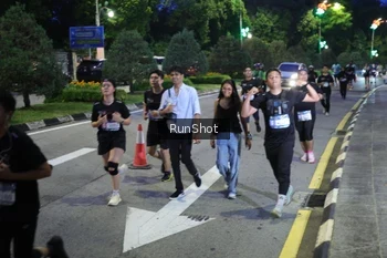 Runner Photo 4246707