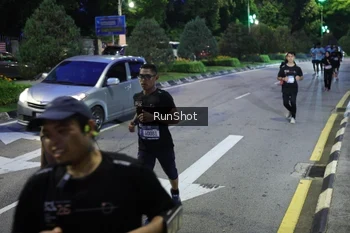 Runner Photo 4246733