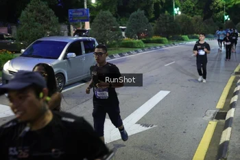 Runner Photo 4246734