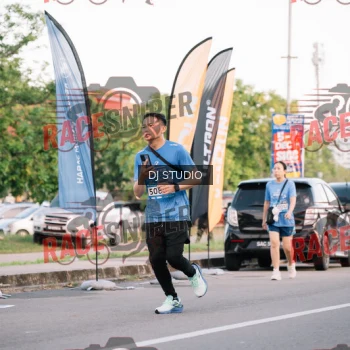 Runner Photo 424675