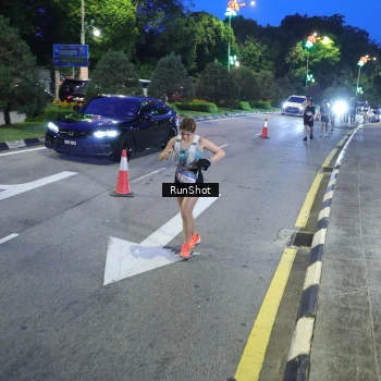 Runner Photo 4246822