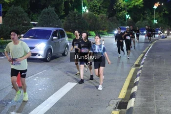 Runner Photo 4246832