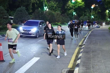 Runner Photo 4246833