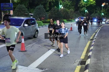 Runner Photo 4246836