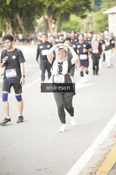 Runner Photo 4246837