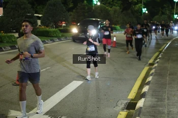 Runner Photo 4246841