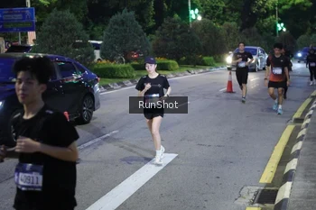 Runner Photo 4246882
