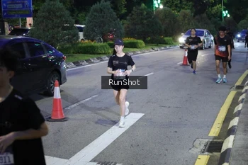 Runner Photo 4246885
