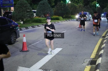 Runner Photo 4246892