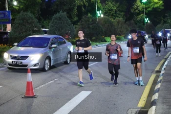 Runner Photo 4246897