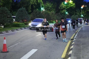 Runner Photo 4246905