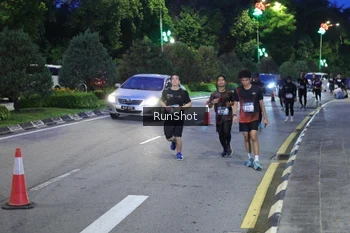 Runner Photo 4246907