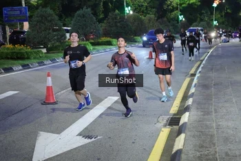 Runner Photo 4246909