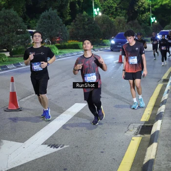 Runner Photo 4246920