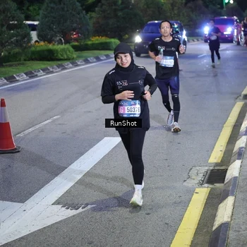 Runner Photo 4246959