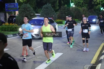 Runner Photo 4247051