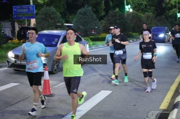 Runner Photo 4247060