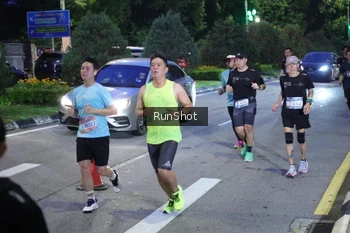 Runner Photo 4247061