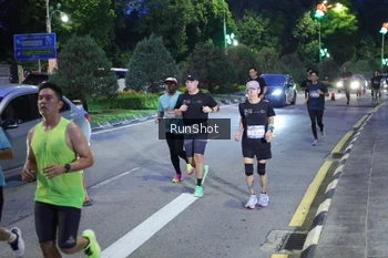 Runner Photo 4247068