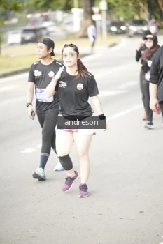 Runner Photo 4247070