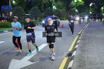 Runner Photo 4247071