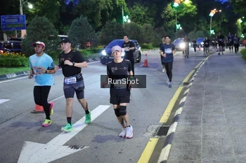 Runner Photo 4247072