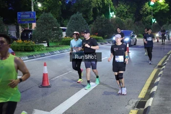 Runner Photo 4247079
