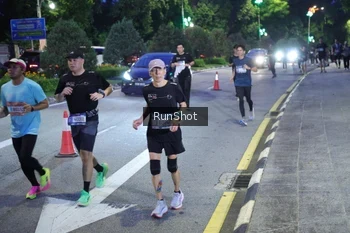 Runner Photo 4247082