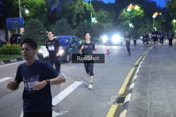 Runner Photo 4247093