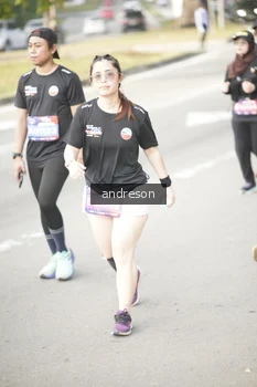 Runner Photo 4247104